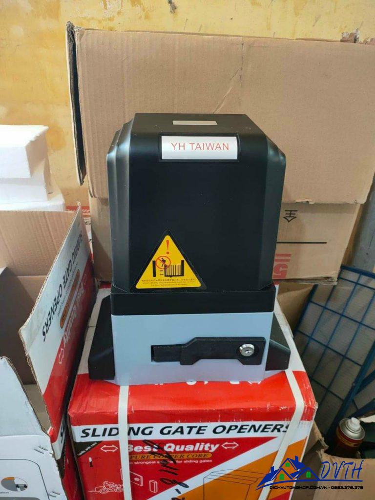 Motor mái xếp tại Lào Cai