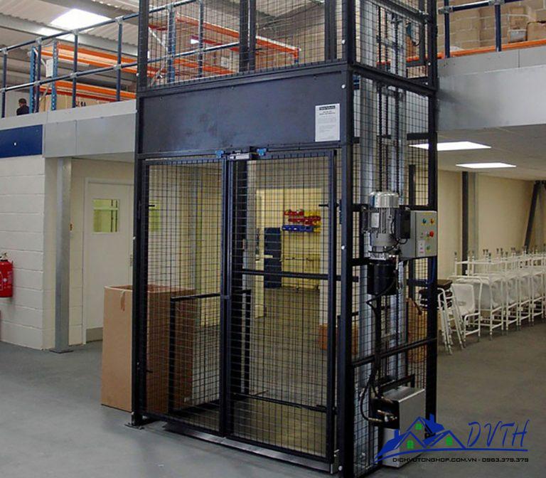 thang nâng hàng tại Sơn La