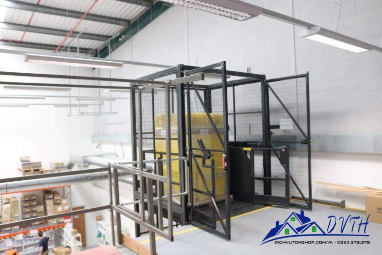 thang nâng hàng tại Long An