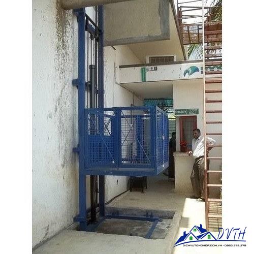 thang nâng hàng tại Lâm Đồng