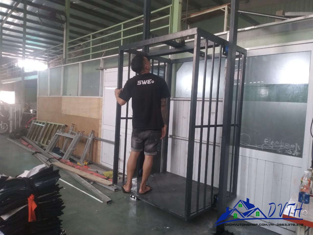 thang nâng hàng tại Tiền Giang