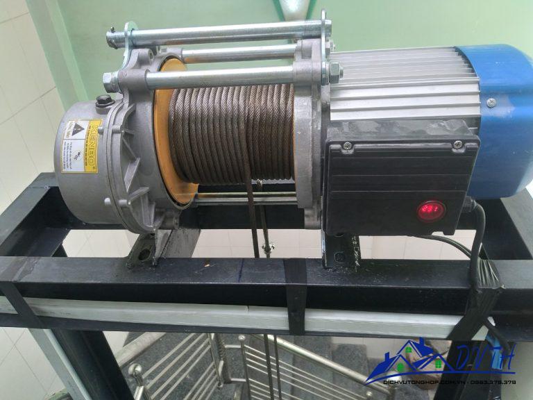 thang nâng hàng tại Phú Yên